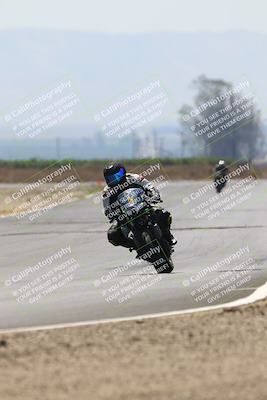 media/Jun-07-2025-TrackDaz (Sat) [[4413525952]]/B Group/220pm (Turn 9)/